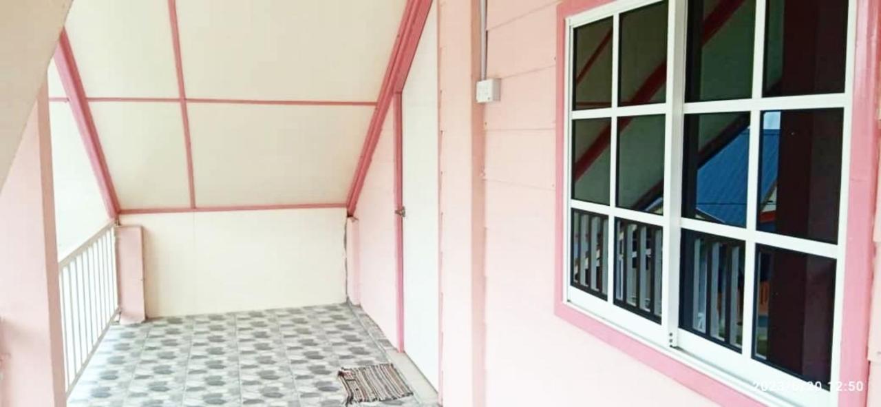 Dongorit Cabin Deluxe Room Kampong Kundassan Екстериор снимка