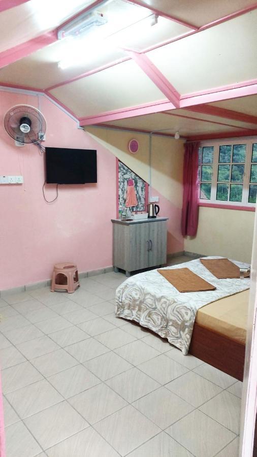 Dongorit Cabin Deluxe Room Kampong Kundassan Екстериор снимка