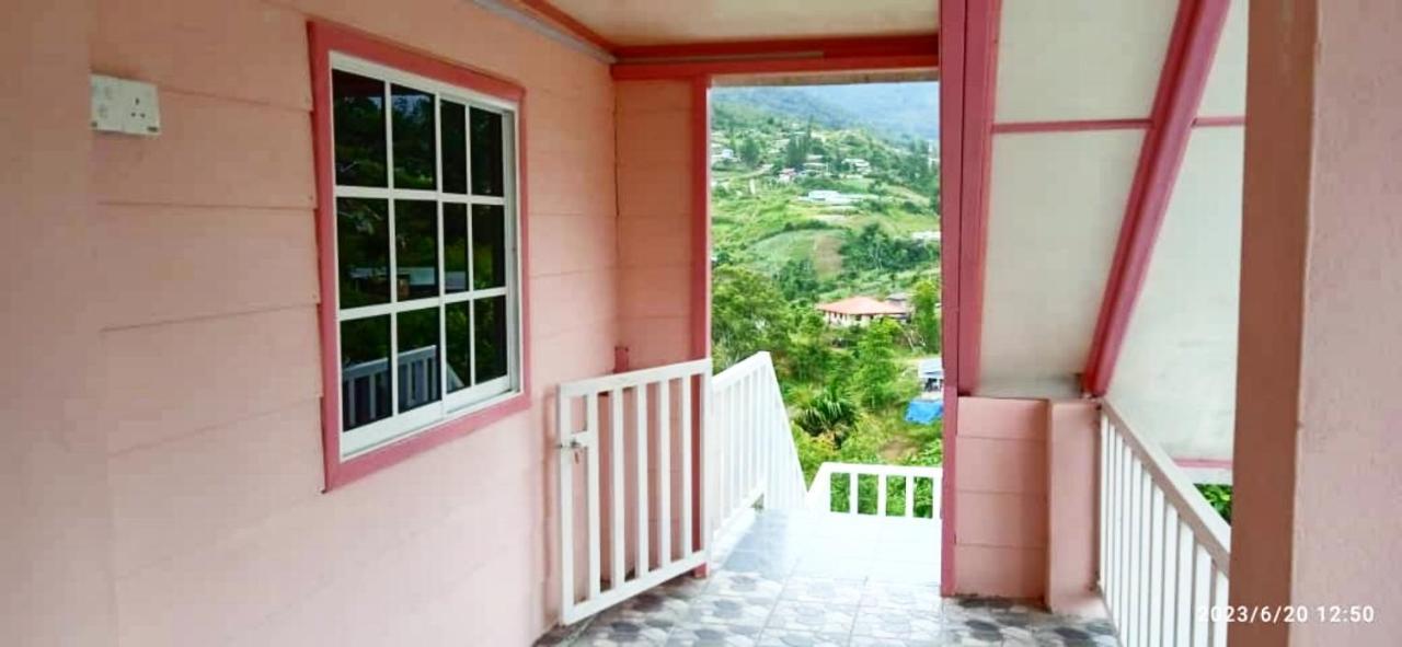 Dongorit Cabin Deluxe Room Kampong Kundassan Екстериор снимка